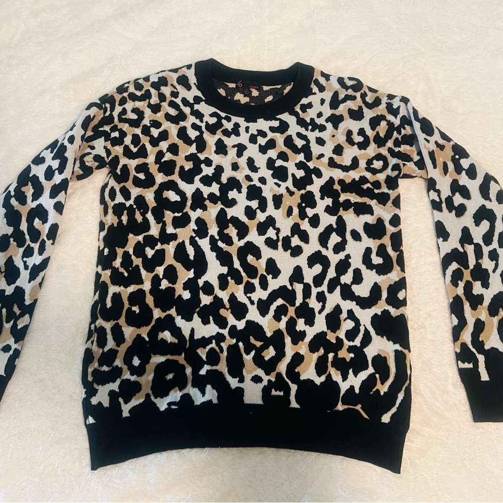 Leopard Print Crewneck Sweater — Black, Tan, Cream Size Small